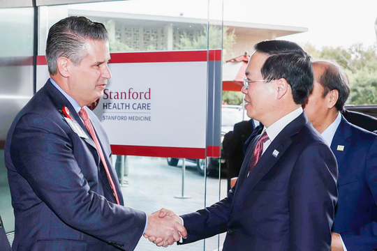 Chủ tịch nước chứng kiến công bố đào tạo xét nghiệm viêm gan D đầu tiên cho Việt Nam