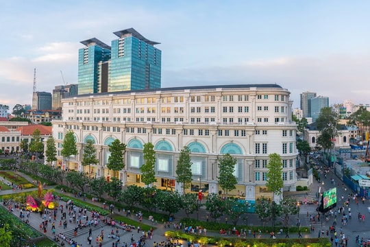 Loạt bất động sản nằm trên "con đường có giá thuê đắt đỏ" của Vạn Thịnh Phát