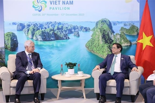 Standard Chartered sẽ hỗ trợ các mục tiêu về biến đổi khí hậu của Việt Nam