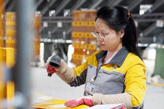 Cuộc đua gay gắt của doanh nghiệp bưu chính