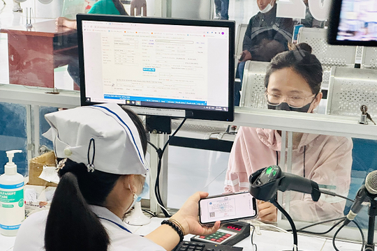 BHXH Sóc Trăng: Đẩy mạnh cài đặt VssID - BHXH số cho khách hàng