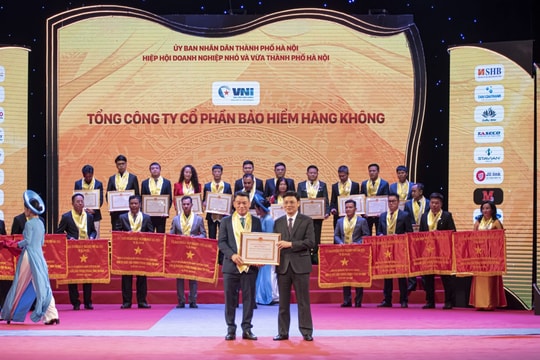 VNI được vinh danh doanh nghiệp doanh nhân Thăng Long 2023