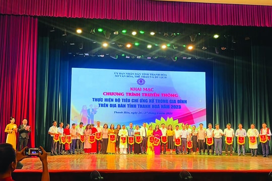 Giá trị truyền thông và hiện đại trong gia đình