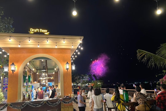 Hấp dẫn chợ đêm bên biển đầu tiên tại Việt Nam