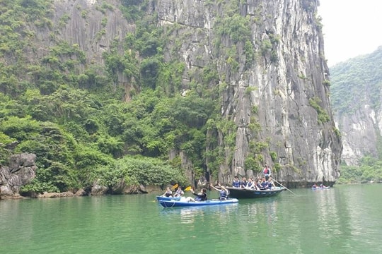 Quảng Ninh: Hút thị trường khách du lịch Trung Quốc