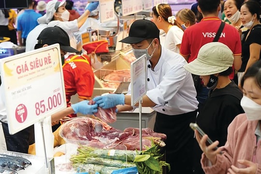 Kích cầu tiêu dùng