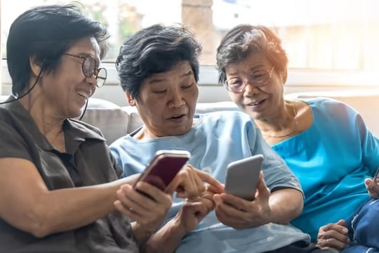 Các quốc gia ứng phó già hóa dân số, giữ tăng trưởng kinh tế ra sao?