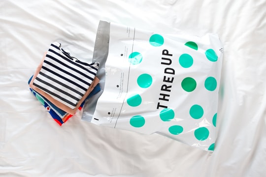 Năm 2023, bán đồ cũ vẫn là trào lưu “nóng”