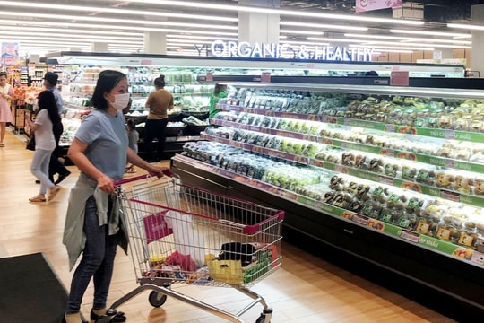 Dự cảm kinh tế Việt Nam 2024: Nhu cầu hàng hóa toàn cầu sẽ khởi sắc