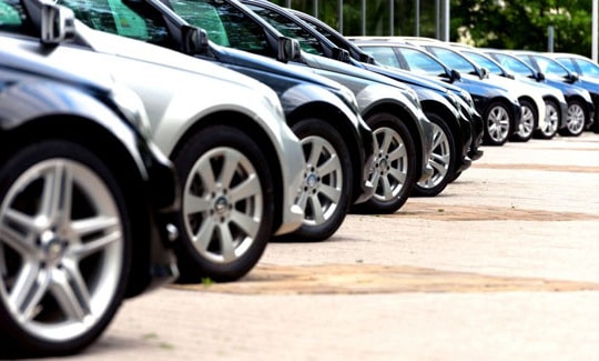 Những mẫu xe có mức giá giảm chấn động, cao nhất tới gần 1 tỷ đồng