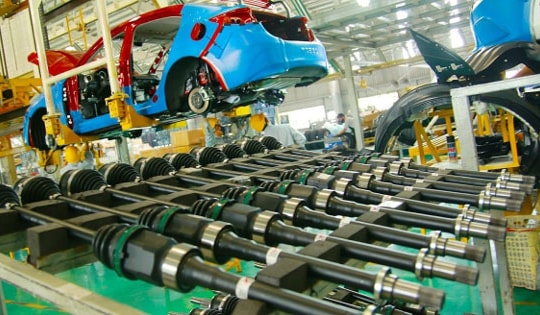 Thị trường ô tô suy thoái, công nghiệp hỗ trợ lao đao