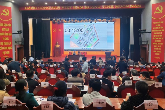 Vụ đấu giá đất hơn 4 tỷ đồng/m2 ở Mê Linh: Khó rút tiền cọc