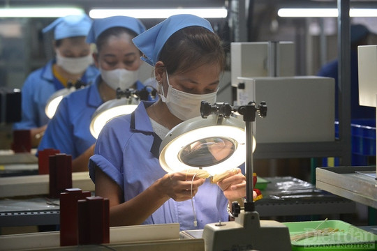 Tăng trưởng GDP quý IV/2023 làm bệ phóng phục hồi vững chắc cho 2024