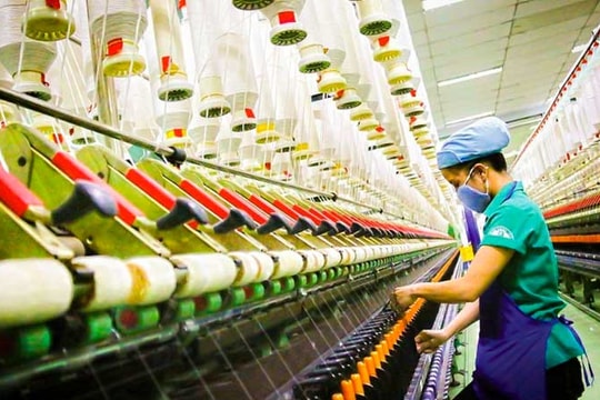 Bất chấp đầu tư tăng, tốc độ tăng trưởng năng suất vẫn chậm