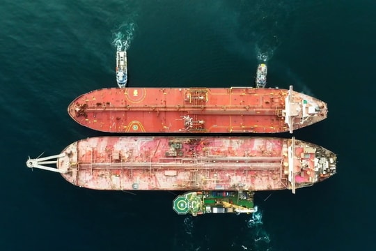 Mỹ "thổi cơn gió ngược" vào triển vọng kinh tế thế giới