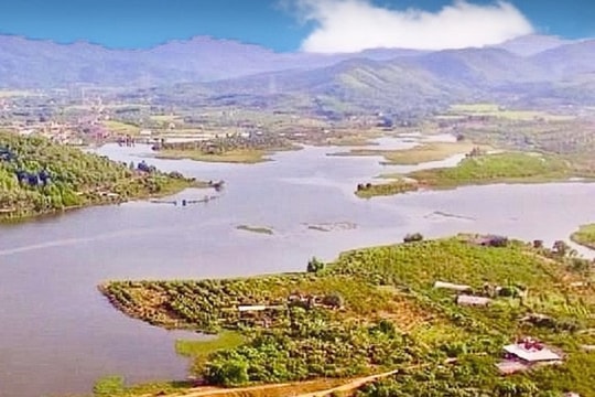 Hải Dương xem xét đề xuất đầu tư khu du lịch sinh thái hồ Thanh Long