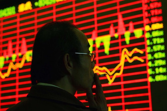 Tháo chạy khỏi chứng khoán Trung Quốc, vốn ngoại chảy đi đâu?