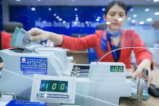 Tín dụng, lãi suất và sự hồi phục dần của bất động sản