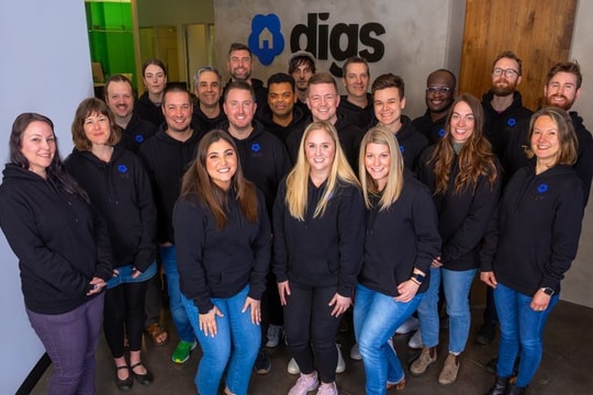 Công ty khởi nghiệp dùng AI tạo nền tảng phát triển ngành bất động sản