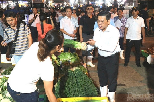 TP.HCM: Lo ngại thực phẩm bẩn trong những ngày giáp Tết