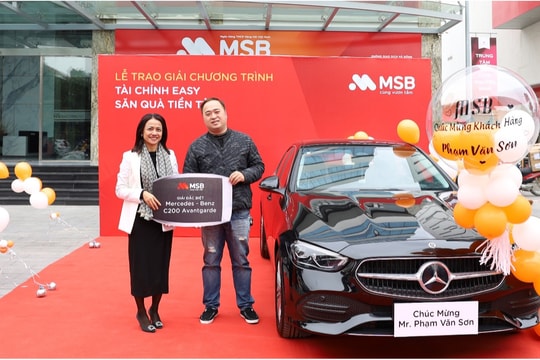MSB trao xe Mercedes cho khách hàng may mắn
