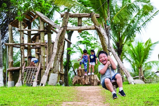 Bao tiền mua được nụ cười?