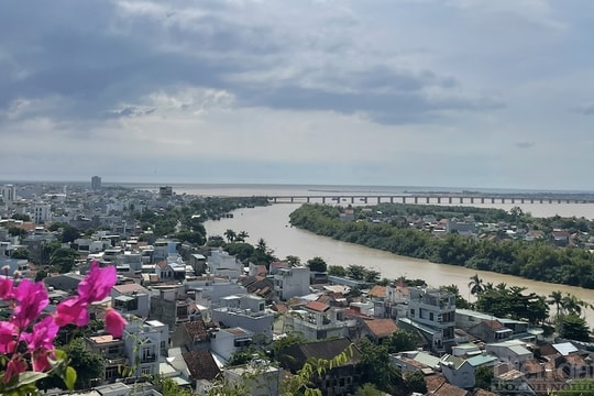 Phú Yên: Phấn đấu trở thành trung tâm kinh tế biển của vùng duyên hải Trung bộ