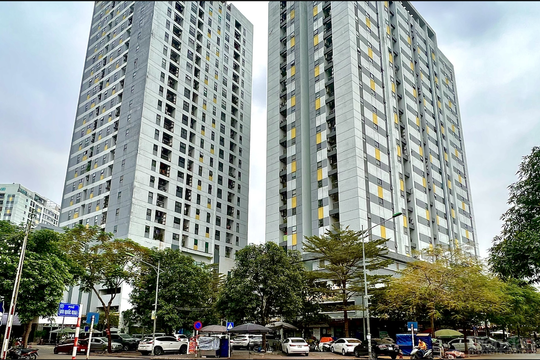 Hà Nội: Giá chung cư tăng vọt, giấc mơ mua nhà xa vời
