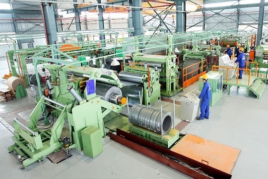 Sản xuất công nghiệp tăng nhẹ, cần thúc đẩy hỗ trợ doanh nghiệp