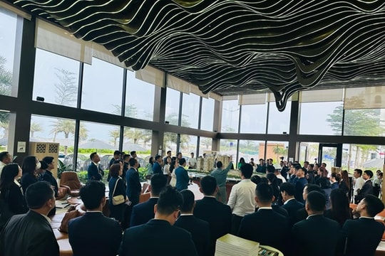 Hàng trăm chiến binh ba miền ra quân chinh phục siêu đô thị biển Regal Legend