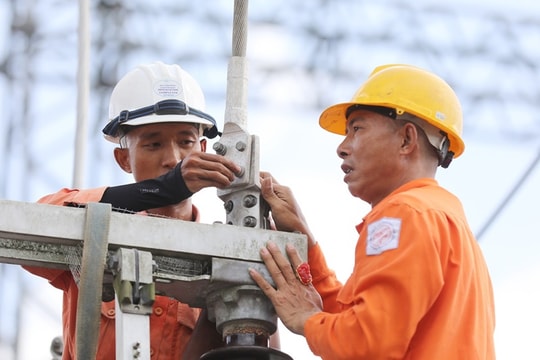 EVN sẽ được "quyết" giá điện trong trường hợp nào?