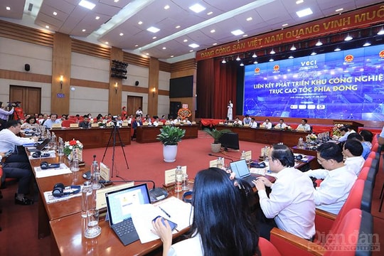 Liên kết phát triển khu công nghiệp trục cao tốc phía đông