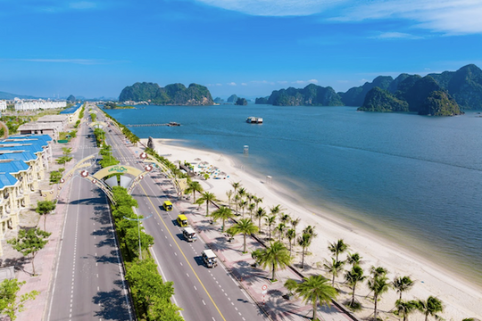 Sức hấp dẫn từ sự chuyển mình của Cẩm Phả