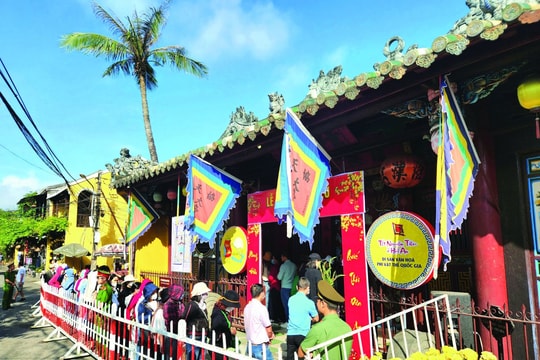 Khai mở tiềm năng du lịch tâm linh