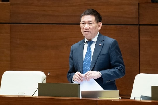 Liên kết bán bảo hiểm có thể là hành vi của nhân viên ngân hàng