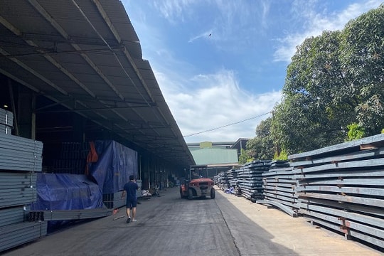 “Nhập dễ, xuất khó” -  doanh nghiệp thép Việt “lao đao”