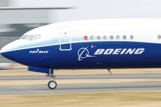 Niềm tin vào Boeing sụt giảm sau sự cố Boeing 737 MAX-9