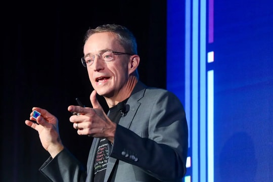 Tổng giám đốc Intel đặt mục tiêu chiếm 50% thị trường bán dẫn tại Mỹ và Châu Âu