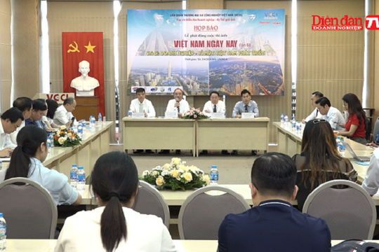 Phát động cuộc thi ảnh Việt Nam Ngày nay lần thứ VI: “Doanh nghiệp - Động lực vì một Việt Nam phát triển”