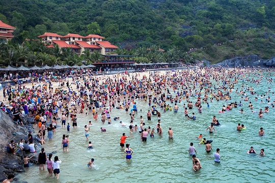 Tour du lịch ngắn ngày hút khách dịp lễ 30/4-1/5