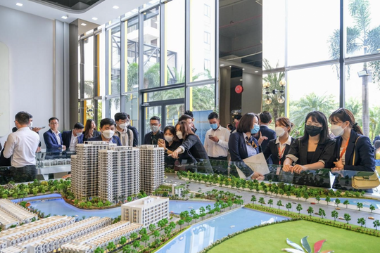 Thị trường bất động sản ấm trở lại