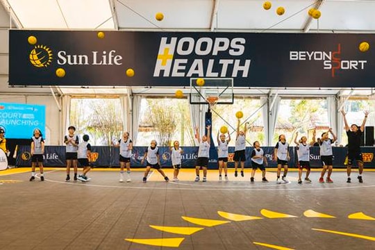 Sun Life tiếp tục đầu tư vào không gian thể thao bóng rổ