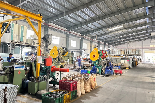 Ống thép luồn dây điện Cát Vạn Lợi - Sự lựa chọn hoàn hảo cho công trình của bạn