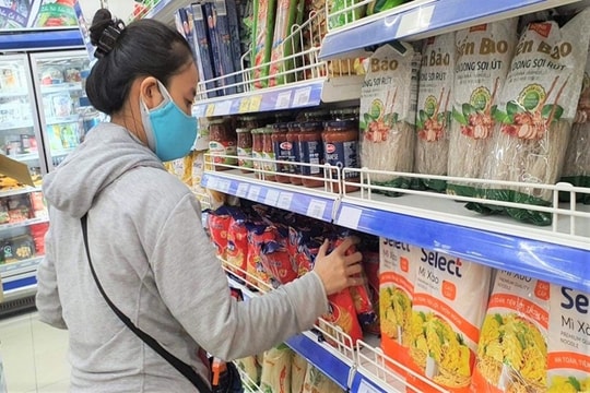 Gỡ khó cho doanh nghiệp bán lẻ nội địa