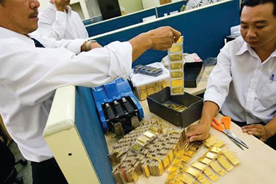 Huy động vàng trong dân: Cần nghĩ thoáng và bền vững hơn