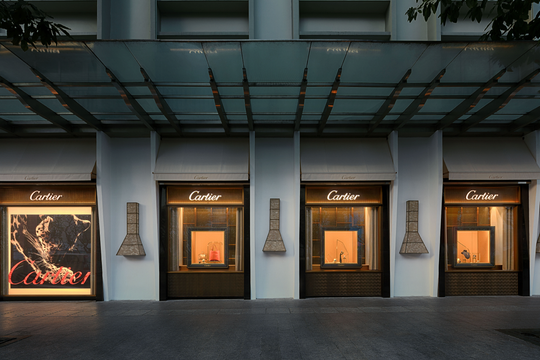 Các thương hiệu xa xỉ tại TP.HCM: Xu hướng "buôn có bạn, bán có phường"