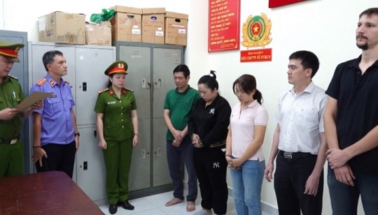 Quyết liệt xoá sổ “tín dụng đen”