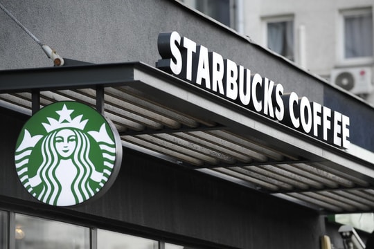 Cổ phiếu Starbucks có đang bị định giá thấp không?