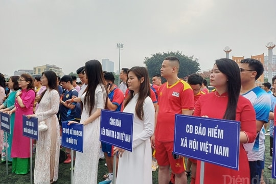 Khai mạc Giải bóng đá nam Công đoàn Viên chức Việt Nam 2024