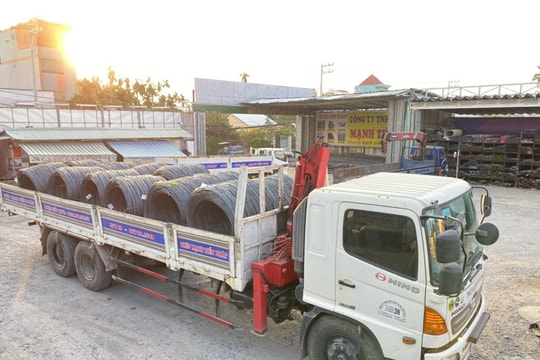 "Cơn bão" dư cung thép Trung Quốc đe dọa thép Việt